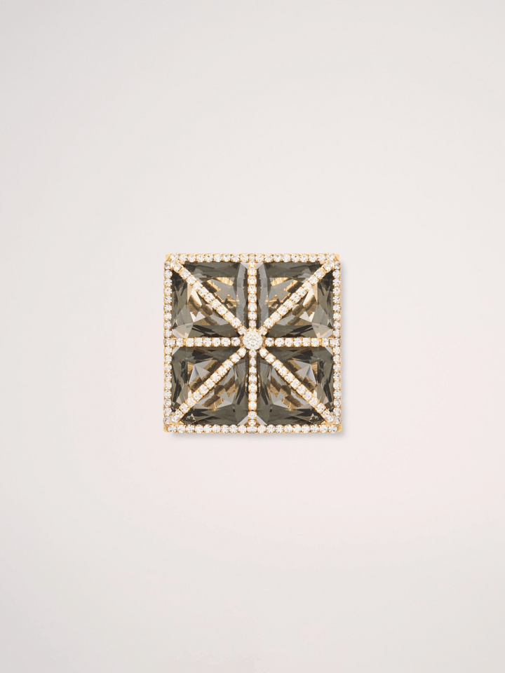 Nubecola brooch 