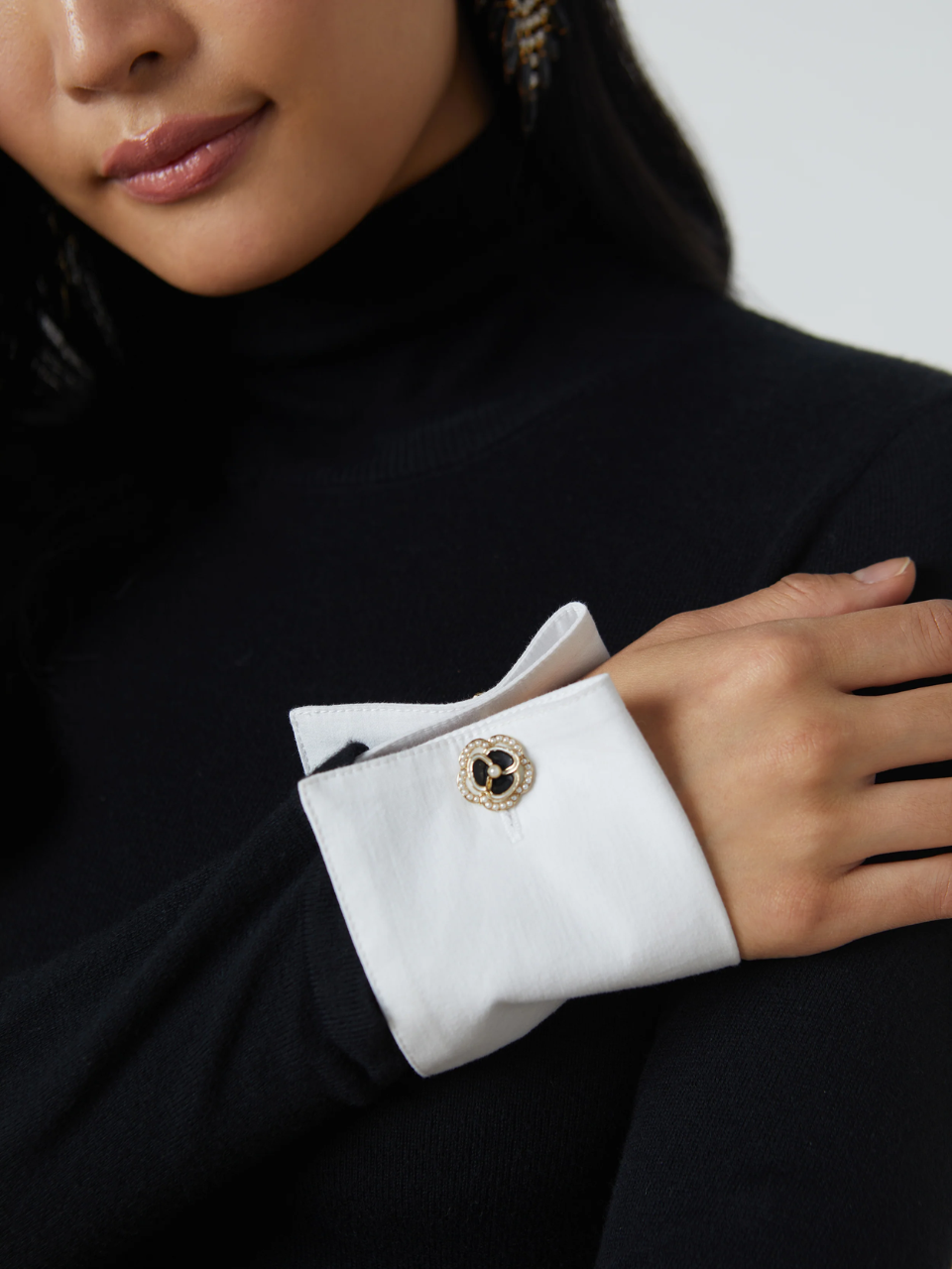 FLORA POPLIN CUFF SWEATER