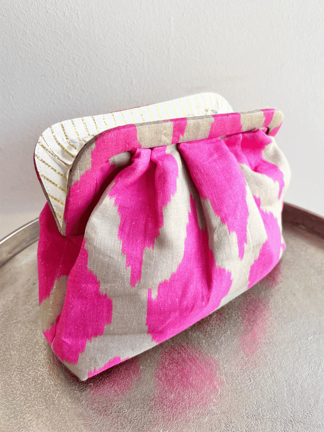 Clutch Ikat Pink